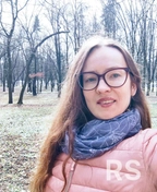 Фото специалиста по разработке фирменного стиля - Кислая Евгения