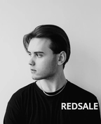 Фото дизайнера полиграфии - Лира Евгений