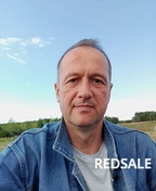 Фото мастера по установке зеркала - Волков Виктор