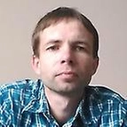 Фото мастера по установке ревизионного люка под плитку - Юркевич Александр