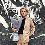 Фото бухгалтера - Савенкова Елена