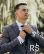 Фото мастера по установке подоконника - Сурнаков Иван