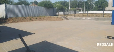 Выполненная работа по укладке плитки. Выполнена в оговоренный срок.