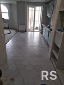 Время работы с подрезкой плитки и фугованием швов составляет 4 дня.