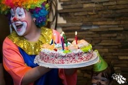 Клоун на день рождения                                             