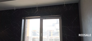 Рабочая зона на кухне в частном доме , плитка керамогранит 1200/600