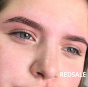 Процедура практически безболезненно очень чисто убирает все волоски вокруг бровей, дает эффект четких, как бы окрашенных бровей. Подходит для мужчин также