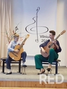 Одно из выступлений на Международном конкурсе с ученицей.