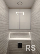 Укладка плитки, монтаж инсталляции, полка с подсветкой, встроенный шкаф.