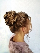 Причёска на праздник