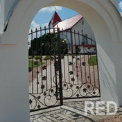 Для костёла было изготовлено: ворота, кресты, декор.