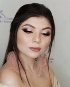 Кошачьи глазки, макияж для свадьбы