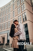 Одна из серии фотографий Love Story. Использовались естественные элементы окружающей среды для создания естественной красоты.