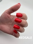 Маникюр с покрытием 
Выполняла час двадцать 
