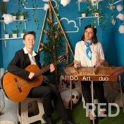 DO Art duo представляет белорусские академические цимбалы, как элитарный инструмент европейского уровня, на котором можно играть абсолютно разную музыку.