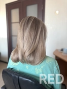 Окрашивание волос в технике AirTouch. Длительность от 4ч. Обесцвечивание порошком, тонирование премиум красителем. Стоимость данной работы 350р.