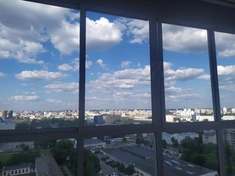 Мытье панорамных окон на балконе  