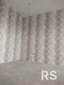 Поклейка виниловых обоев на флизелиновой основе.