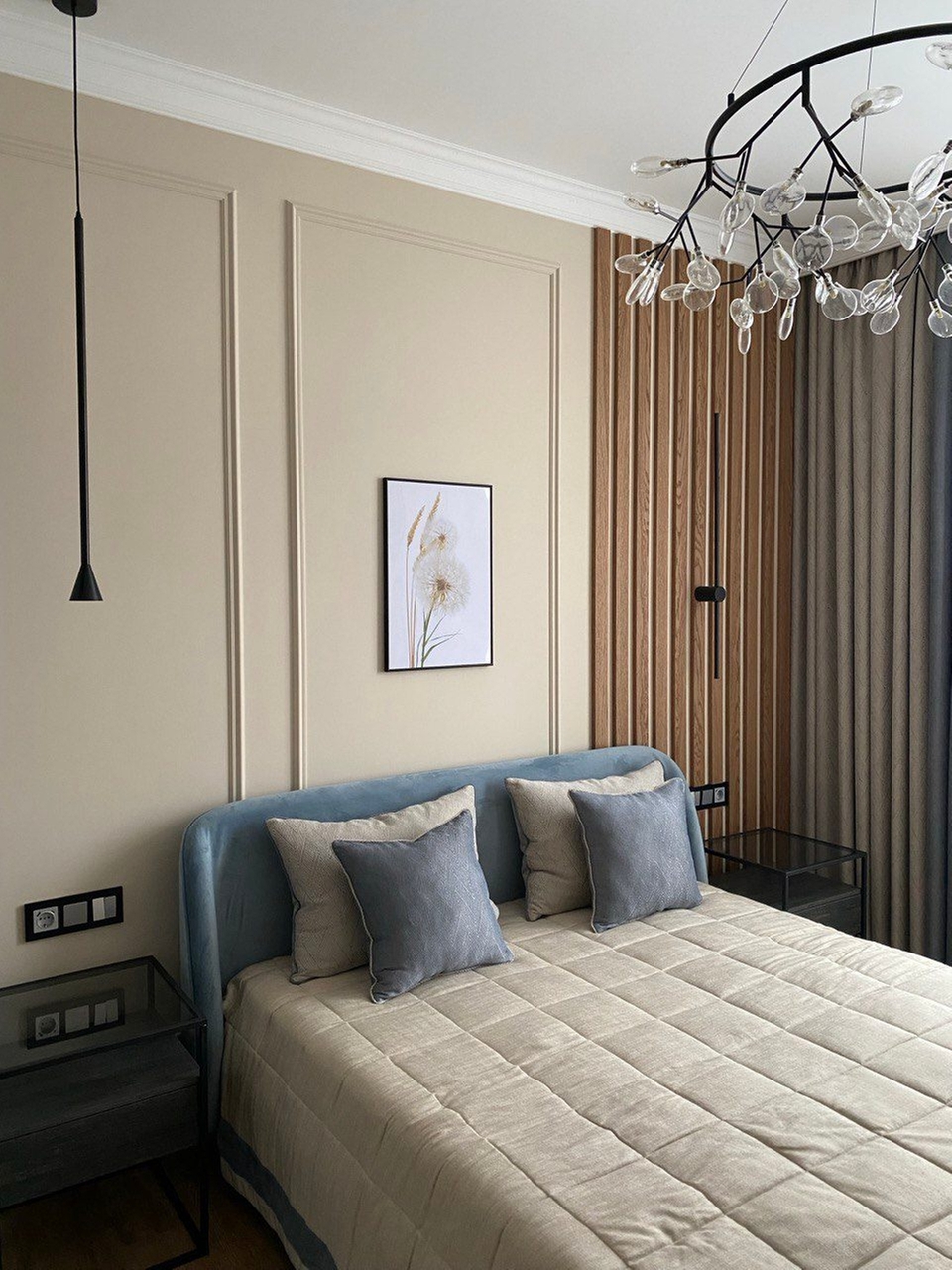 Элетромонтажные работы квартира, завершающий чистовой этап расключение розеток и светильников, подключение электрооборудования.