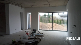 Осень... Хмурая пора года, но за городом жизнь ..идет по другому🤫