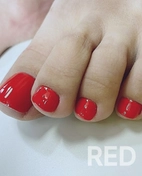 Сочный акцент. Яркий гель лак для летнего педикюра. Стойкость и блеск, которые подчеркнут ваш стиль. Использовала: фрезер, набор для обработки стоп и ногтей (пилки, кусачки, пушер), обезжириватель, база, цветной гель лак, топ и LED -лампа. Время работы 2ч.