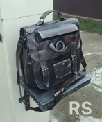 Кованый почтовый ящик, станет украшением в дизайне.
Готовое изделие зачищено, покрыто черной матовой эмалью и лаком.