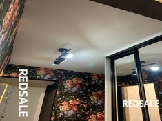 Тканевые натяжные потолки Descor Premium 🇩🇪.
Процесс установки: Пошагово натягивали и фиксировали ткань, обеспечивая безупречное и ровное покрытие потолка.
Результат: элегантные натяжные потолки.
Предусмотрена возможность покраски.