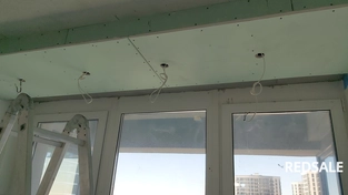 Монтаж короба из гипсокартона с нишей под шторы и подсветкой.
