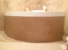 Укладка мозаики в ванной, облицовка ванны