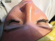 Процесс наращивания ресниц 2D