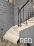 Покраска лестницы.
Инструмент: кисти, валик
По времени 2-3дня, в зависимости от материала.