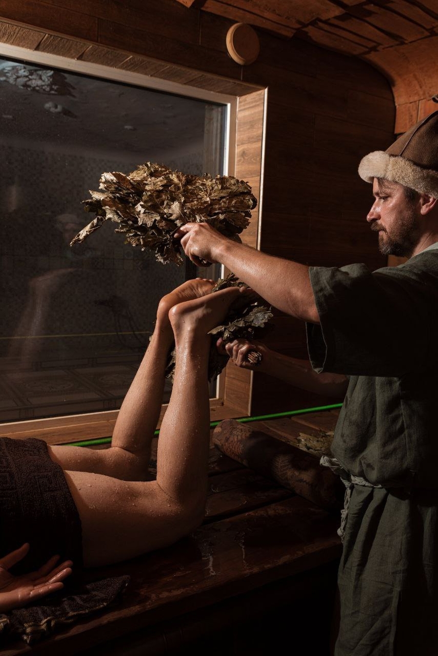 Прогрев и парение стоп и голени на высоком пару.